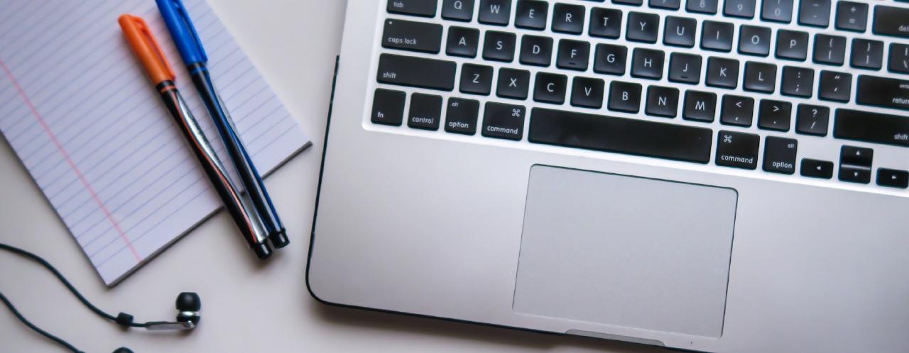 Resources and tips for teaching (with) R remotely