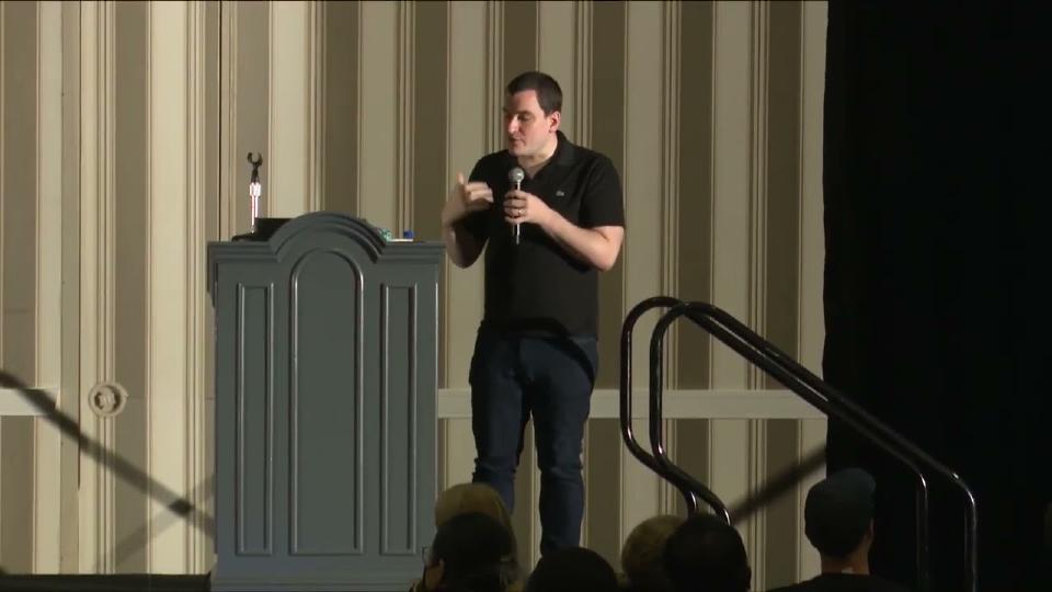 David Robinson | dbcooper: Turn any database into an R or Python package | RStudio (2022)